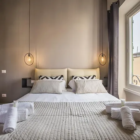 Eve Penthouse Colosseo *