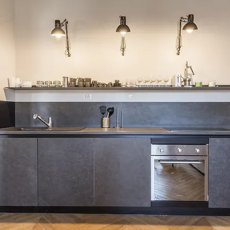 Eve Penthouse Colosseo *